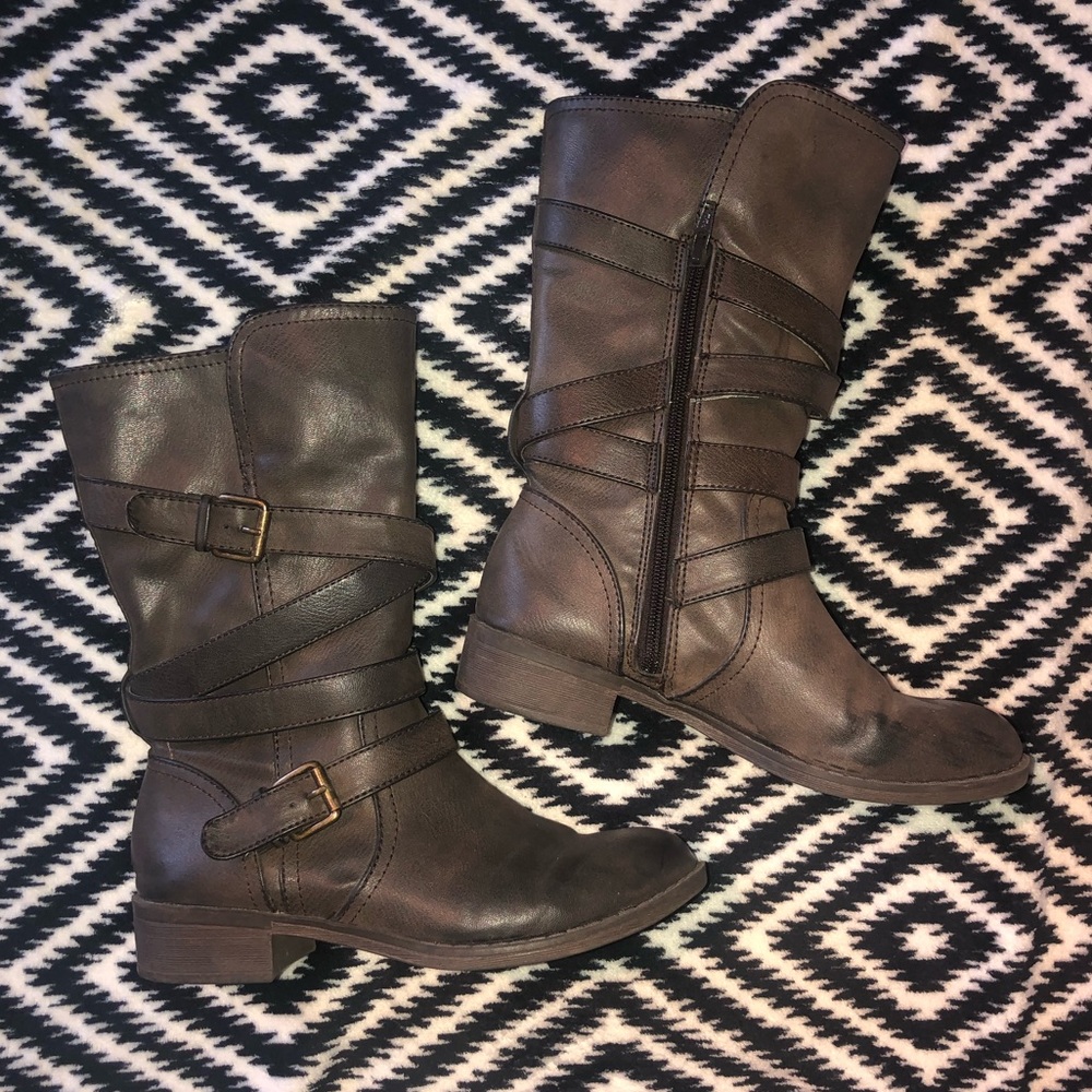 Dress up boots